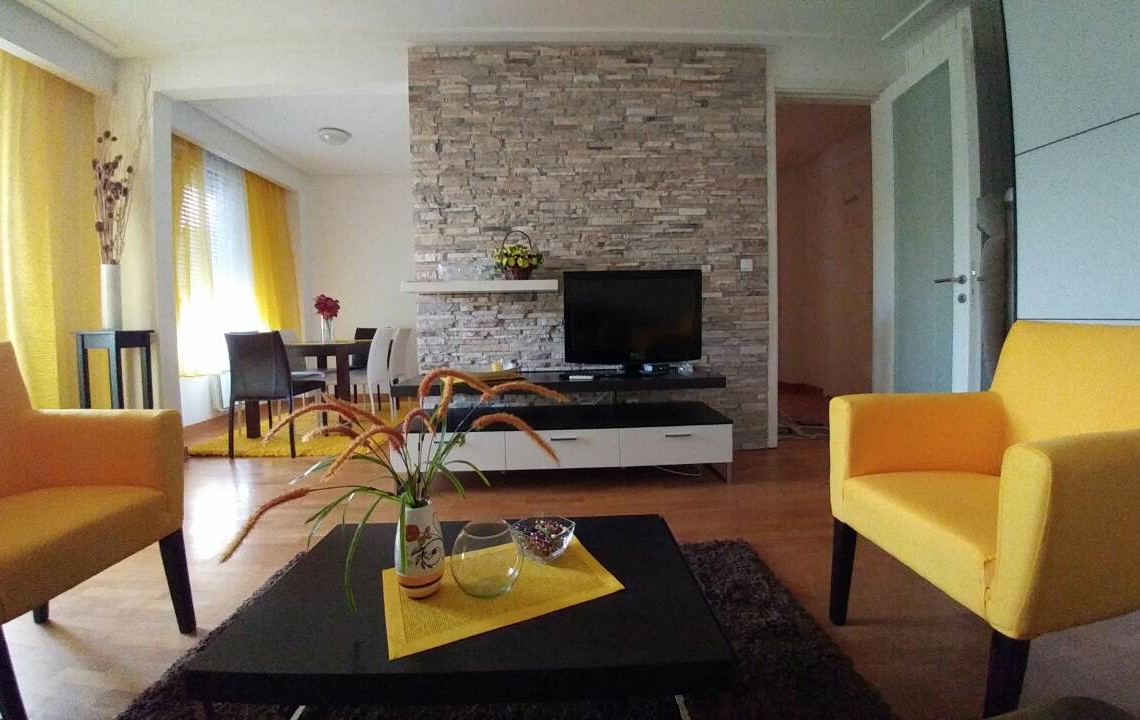 Zuti stan na dan Belvil beograd