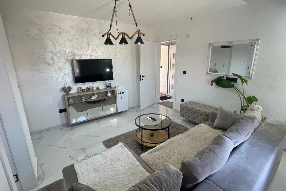 stan ledine apartmani na dan aerodrom